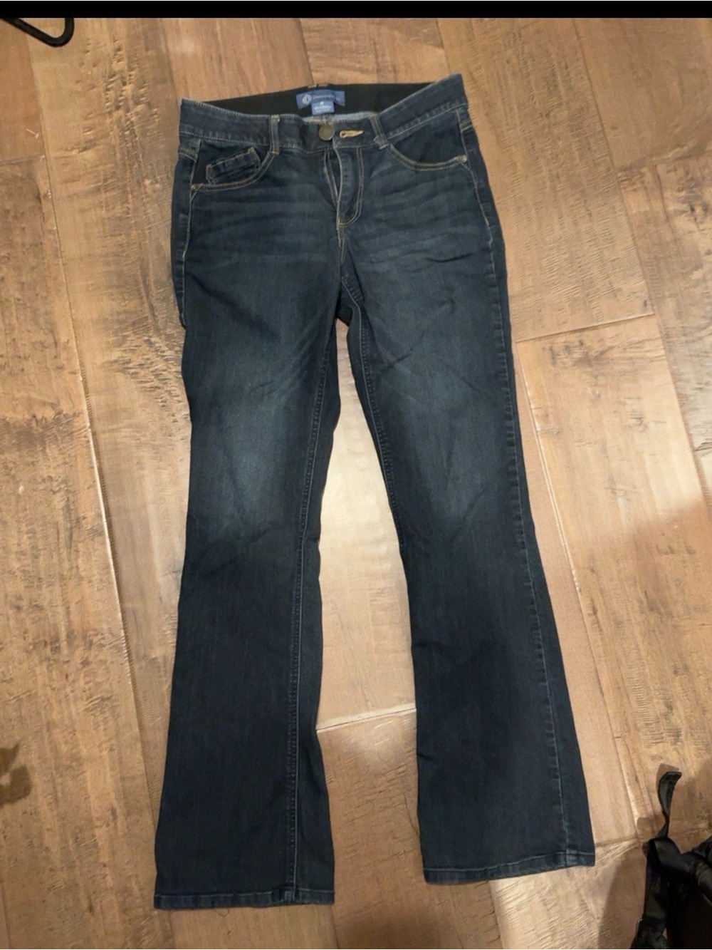 Democracy “Ab”solution bootcut jeans, size 6, dark wash